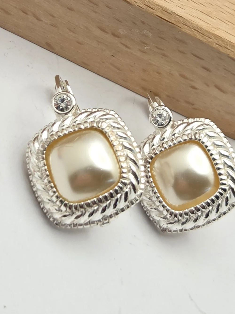 Vintage Joan Rivers Interchangeable Cabochon Leverback Earrings Set - 10 Pairs